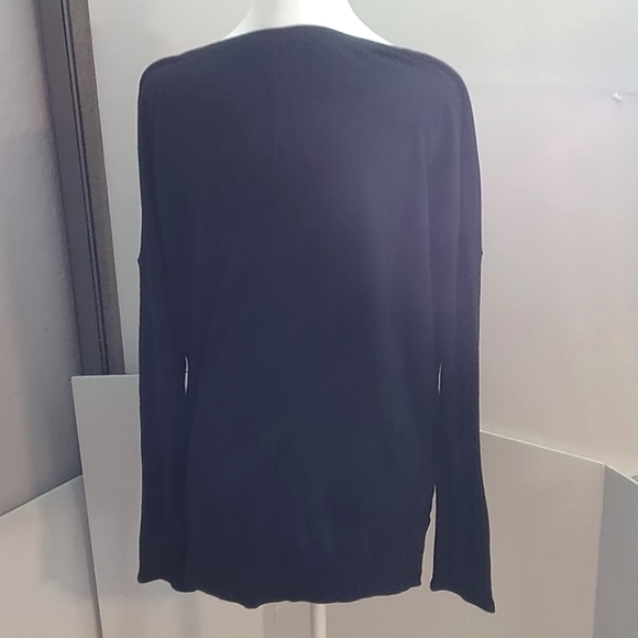 BOBI Woman's Long Sleeve Black V-Neck Tee Size Small - Picture 8 of 12